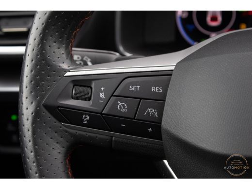 Seat Leon 1.4 TSI eHybrid PHEV FR Bus.Int. PANO CAMERA ACC CARPLAY ActivLease financial lease