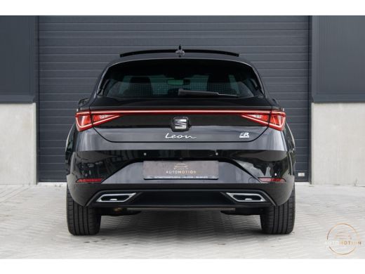 Seat Leon 1.4 TSI eHybrid PHEV FR Bus.Int. PANO CAMERA ACC CARPLAY ActivLease financial lease