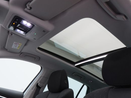 Skoda Octavia Combi 1.5 e-TSi 150 Pk Automaat Business Edition Plus | Matrix LED | Panoramadak | Camera | Trekh... ActivLease financial lease