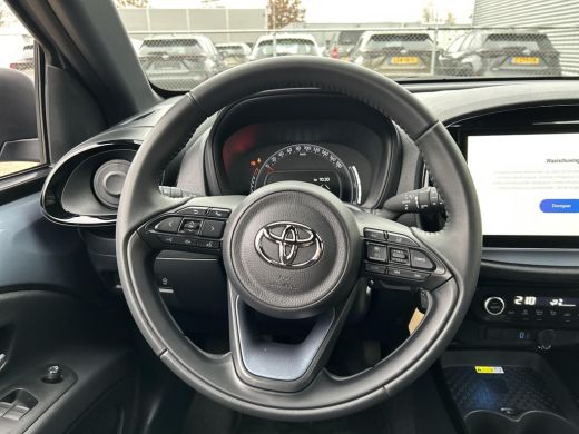 Toyota Aygo 1.0 VVT-i MT Envy ActivLease financial lease