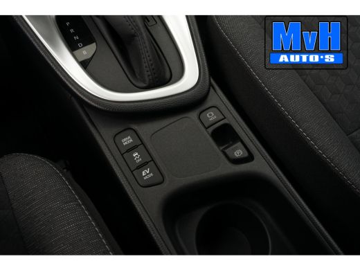 Toyota Yaris 1.5 Hybrid Business Plus|CAMERA|LED|CARPLAY|ACC ActivLease financial lease