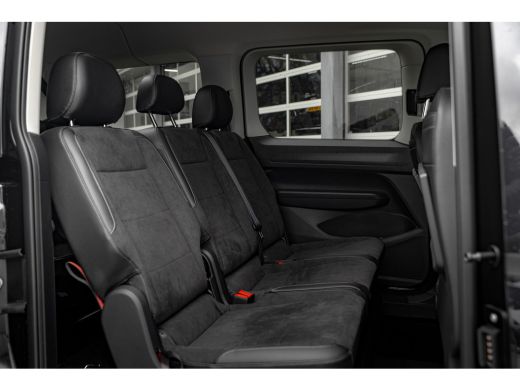 Volkswagen Caddy Style Maxi eHybrid 7 pers | Voorraad | Rijden in 2025 | Led | Adaptive Cruise | Navigatie | Multi... ActivLease financial lease