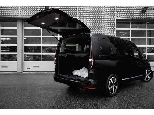 Volkswagen Caddy Style Maxi eHybrid 7 pers | Voorraad | Rijden in 2025 | Led | Adaptive Cruise | Navigatie | Multi... ActivLease financial lease