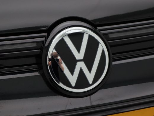 Volkswagen Golf 1.5 eHybrid 272 Pk Automaat GTE | Nieuw Model | Matrix LED | Panoramadak | Head-Up | 360 Camera |... ActivLease financial lease