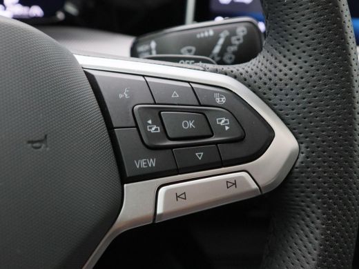 Volkswagen Golf 1.5 eHybrid 272 Pk Automaat GTE | Nieuw Model | Matrix LED | Panoramadak | Head-Up | 360 Camera |... ActivLease financial lease