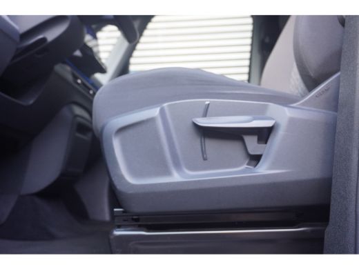 Volkswagen ID. Buzz Pro Advantage 204 pk, Stoelverwarming voor, elektrische voorruitverwarming, 19" lichtmetalen velg... ActivLease financial lease