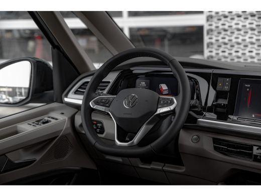 Volkswagen Multivan E-Hybrid 4-Motion | Trekhaak | Travel Assist | Easy open | Verwarmbaar stuur | Art Velours | Vis ... ActivLease financial lease