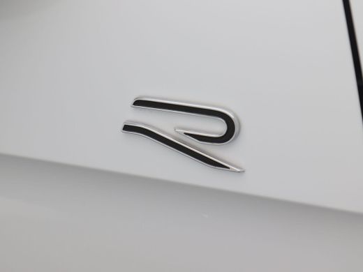 Volkswagen Passat Variant 1.5 eHybrid 272 Pk Automaat R-Line Edition | Matrix LED | Panoramadak | Head-Up | Black S... ActivLease financial lease