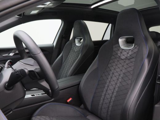 Volkswagen Passat Variant 1.5 eHybrid 272 Pk Automaat R-Line Edition | Matrix LED | Panoramadak | Head-Up | Black S... ActivLease financial lease