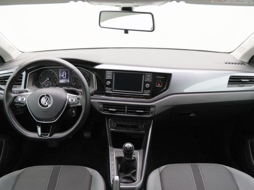 Volkswagen Polo 1.0 TSi Highline | Climatronic | Adaptive Cruise | LED Dagrijverlichting | Sportstoelen | 16 Inch... ActivLease financial lease