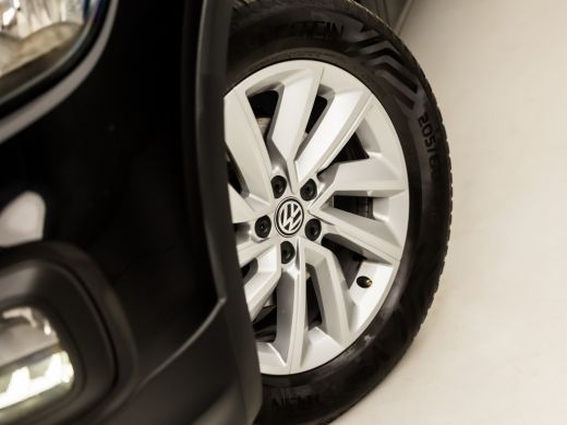 Volkswagen T-Cross 1.0 TSI Sport Automaat (APPLE CARPLAY, GROOT NAVI, GETINT GLAS, PARKEERSENSOREN, SPORTSTOELEN, LM... ActivLease financial lease