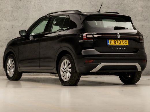 Volkswagen T-Cross 1.0 TSI Sport Automaat (APPLE CARPLAY, GROOT NAVI, GETINT GLAS, PARKEERSENSOREN, SPORTSTOELEN, LM... ActivLease financial lease