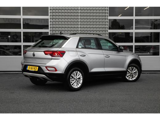 Volkswagen T-Roc 1.0 TSI Life | Apple Carplay | PDC V+A | ActivLease financial lease