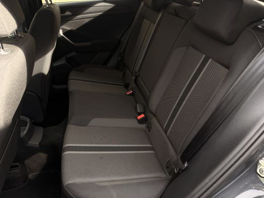 Volkswagen T-Roc 1.0 TSI Style ActivLease financial lease