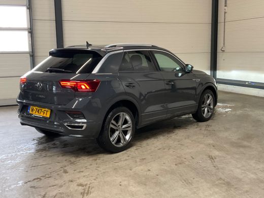Volkswagen T-Roc 1.5 TSI 150 pk Sport Business R 7-DSG | Achtertuirijcamera | Cruise control adaptief | Navigatie | ActivLease financial lease