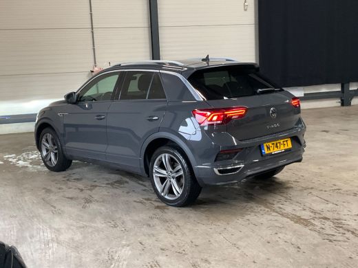 Volkswagen T-Roc 1.5 TSI 150 pk Sport Business R 7-DSG | Achtertuirijcamera | Cruise control adaptief | Navigatie | ActivLease financial lease