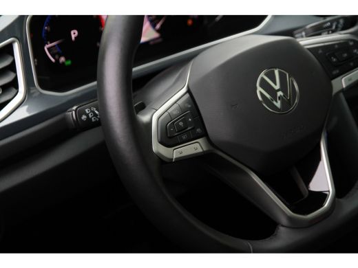 Volkswagen T-Roc 1.5 TSI Life Business ActivLease financial lease