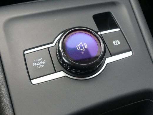 Volkswagen Tiguan 1.5 eTSI 150PK Life Edition DSG-7 | TREKHAAK | ADAPTIVE CRUISE | STOEL+STUUR+VOORRUITVERWARMING |... ActivLease financial lease