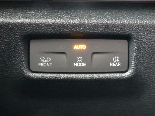 Volkswagen Tiguan 1.5 eTSI 150PK Life Edition DSG-7 | TREKHAAK | ADAPTIVE CRUISE | STOEL+STUUR+VOORRUITVERWARMING |... ActivLease financial lease