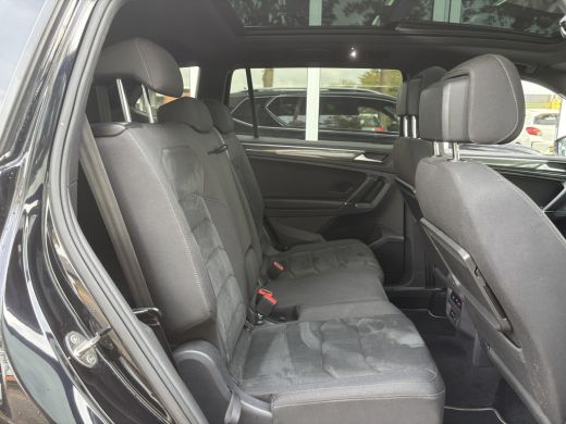Volkswagen Tiguan Allspace 1.5 TSI Highline Business R 7persoons | R Line | Automaat | Pano ActivLease financial lease