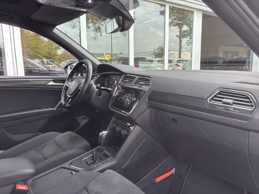 Volkswagen Tiguan Allspace 1.5 TSI Highline Business R 7persoons | R Line | Automaat | Pano ActivLease financial lease
