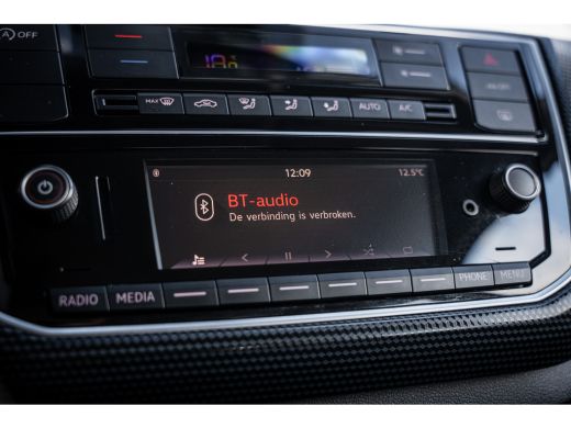 Volkswagen up! 1.0 | Achteruitrijcamera | Airco (automatisch) | Cruise control ActivLease financial lease