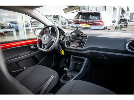Volkswagen up! 1.0 | Achteruitrijcamera | Airco (automatisch) | Cruise control ActivLease financial lease