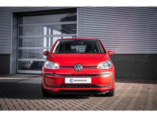 Volkswagen up! 1.0 | Achteruitrijcamera | Airco (automatisch) | Cruise control ActivLease financial lease