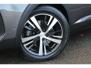 Peugeot 3008 1.6 HYbrid4 300 GT | Pano | Keyless | Camera | Drive Assist | Navi | BLIS | Pano | Keyless | Came... Peugeot 3008 1.6 HYbrid4 300 GT | Pano | Keyless | Camera | Drive Assist | Navi | BLIS | Pano | Keyless | Came...