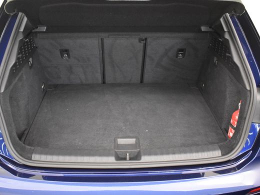 Audi A3 Sportback 40 TFSI e Advanced S-Line l Lederen bekleding l Digital Dash l Stoelverwarming l 18" l ... ActivLease financial lease