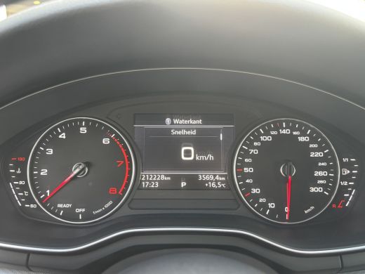 Audi A4 Avant 35 TFSI Design Pro Line Plus | Automaat | Trekhaak | Stoelverwarming | Leer | Cruise ActivLease financial lease