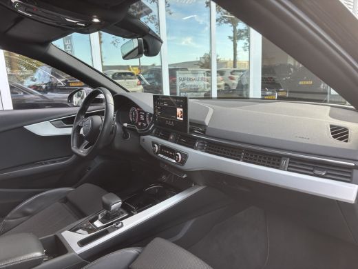 Audi A4 Limousine 35 TFSI Launch edition Sport | S Line | Virtual Cockpit | Automaat | Cruise ActivLease financial lease