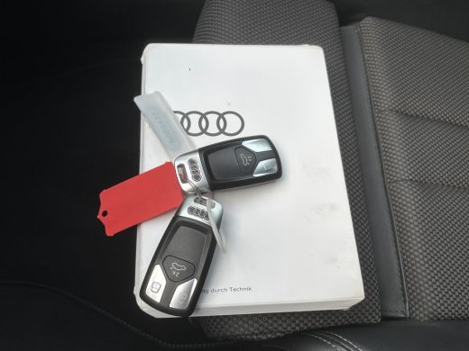 Audi A4 Limousine 35 TFSI Launch edition Sport | S Line | Virtual Cockpit | Automaat | Cruise ActivLease financial lease