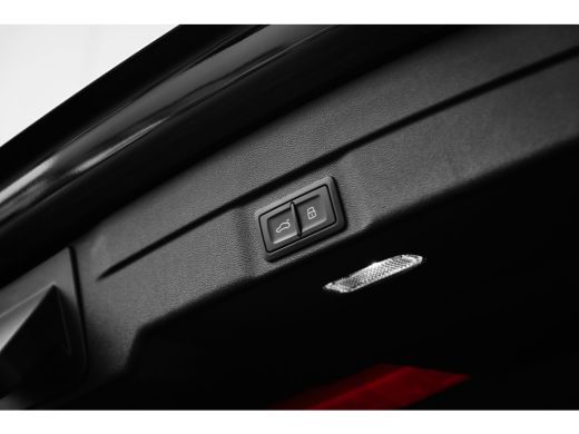 Audi A5 Limousine S edition | Adaptive cruise control | Aluminium optiek in het interieur | Audi smartpho... ActivLease financial lease