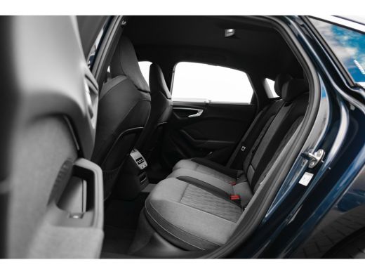 Audi A5 Limousine S edition | Adaptive cruise control | Aluminium optiek in het interieur | Audi smartpho... ActivLease financial lease