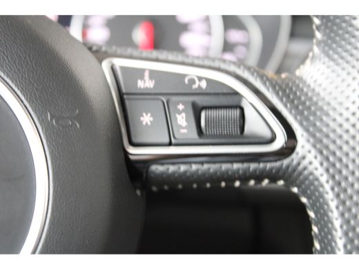 Audi A6 Avant 2.0 TFSI Advance Sport | S-line | Panoramadak | Stoelverwarming | Navigatie full map | Acht... ActivLease financial lease