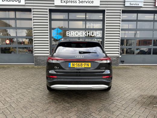 Audi Q4 e-tron 35 Launch edition Advanced Plus 55 kWh | Elektrisch glazen panorama-dak | Navigatiesysteem full m... ActivLease financial lease