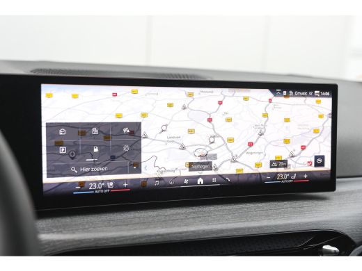 BMW 3 Serie Touring 330e High Executive M Sport Automaat / Panoramadak / Trekhaak / Sportstoelen / Adaptieve ... ActivLease financial lease