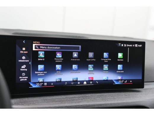 BMW 3 Serie Touring 330e High Executive M Sport Automaat / Panoramadak / Trekhaak / Sportstoelen / Adaptieve ... ActivLease financial lease