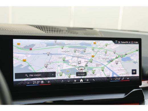 BMW 5 Serie Touring 550e xDrive M Sport Automaat / Panoramadak / Trekhaak / Adaptief onderstel professional /... ActivLease financial lease