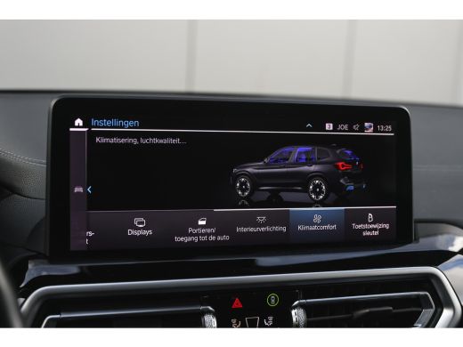 BMW iX3 High Executive / Sportstoelen / Achteruitrijcamera / Adaptieve LED / Stoelverwarming / Live Cockp... ActivLease financial lease