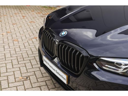 BMW iX3 High Executive / Sportstoelen / Achteruitrijcamera / Adaptieve LED / Stoelverwarming / Live Cockp... ActivLease financial lease