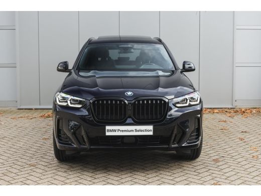BMW iX3 High Executive / Sportstoelen / Achteruitrijcamera / Adaptieve LED / Stoelverwarming / Live Cockp... ActivLease financial lease