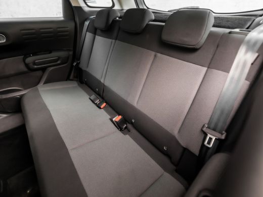 Citroën C3 Aircross 1.2 PureTech Max Sport (APPLE CARPLAY, GROOT NAVI, CRUISE, GETINT GLAS, SPORTSTOELEN, LM VELGEN, ... ActivLease financial lease