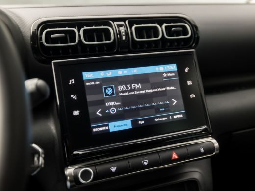 Citroën C3 Aircross 1.2 PureTech Max Sport (APPLE CARPLAY, GROOT NAVI, CRUISE, GETINT GLAS, SPORTSTOELEN, LM VELGEN, ... ActivLease financial lease