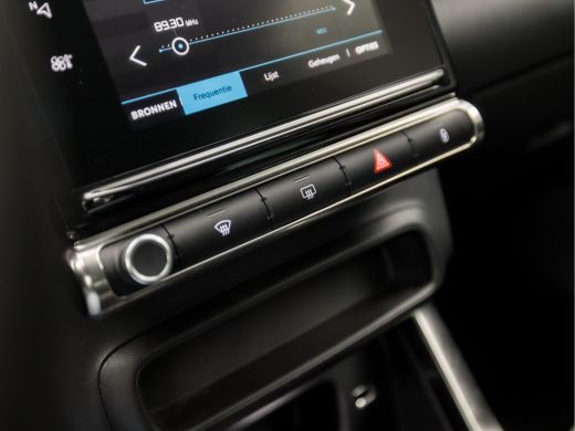 Citroën C3 Aircross 1.2 PureTech Max Sport (APPLE CARPLAY, GROOT NAVI, CRUISE, GETINT GLAS, SPORTSTOELEN, LM VELGEN, ... ActivLease financial lease