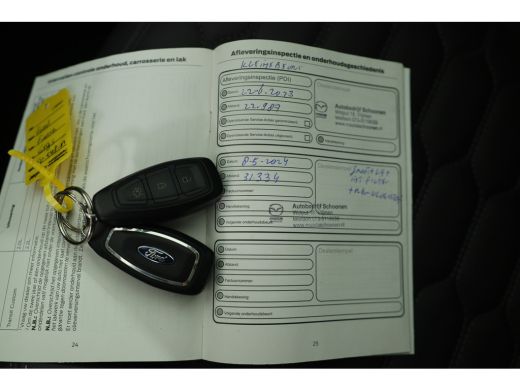 Ford Fiesta 1.0 EcoBoost Vignale | Adaptieve Cruise Control | Stoel & Stuurverwarming | Keyless | Camera | Na... ActivLease financial lease