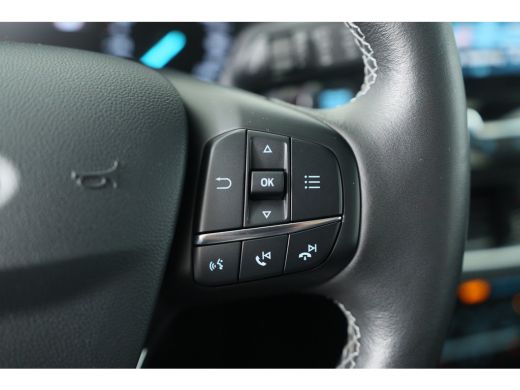 Ford Fiesta 1.0 EcoBoost Vignale | Adaptieve Cruise Control | Stoel & Stuurverwarming | Keyless | Camera | Na... ActivLease financial lease