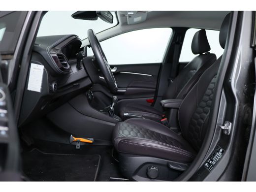 Ford Fiesta 1.0 EcoBoost Vignale | Adaptieve Cruise Control | Stoel & Stuurverwarming | Keyless | Camera | Na... ActivLease financial lease