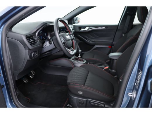 Ford Focus 1.0 EcoBoost Hybrid ST Line X | Panoramadak | Adaptive Cruise| Stoel-/Stuurverwarming | Camera | ... ActivLease financial lease